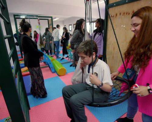 Un avance que cambia vidas: PRIMER AÑO SALA DE REHABILITACIÓN INFANTIL