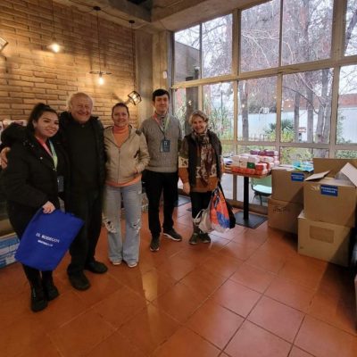 Campaña solidaria: La Reina ayuda a compatriotas damnificados por lluvias