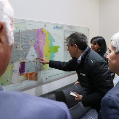 Municipalidad de La Reina y Aguas Andinas se comprometen a pagar hasta 75% de las deudas por servicio de agua